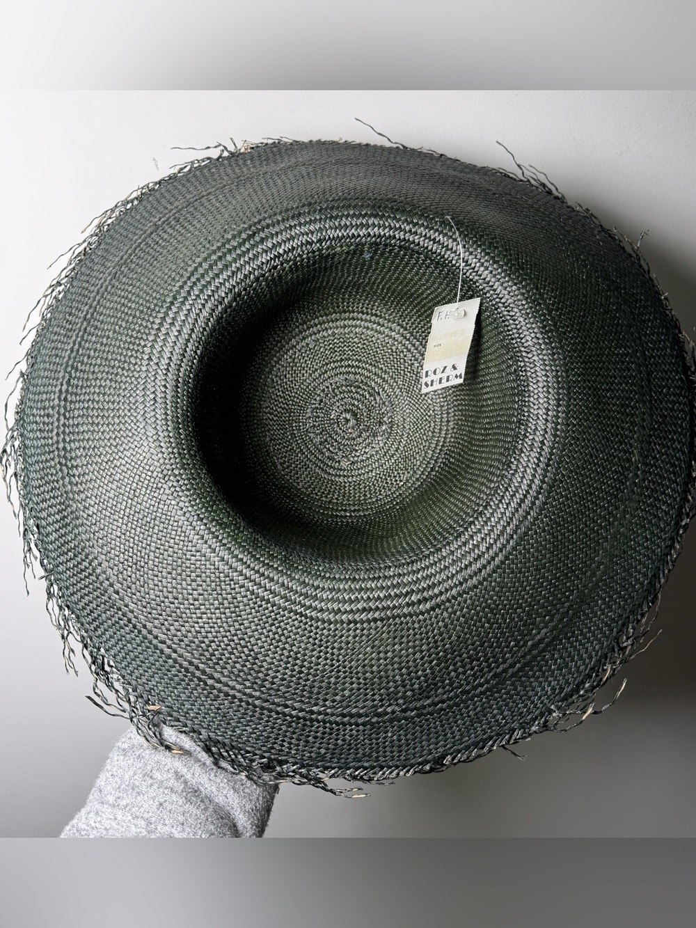 NWT Helen Kaminski Wide Brim Raffia Hat Dark Green Raw Edge 80s Deadstock - Picture 7 of 10